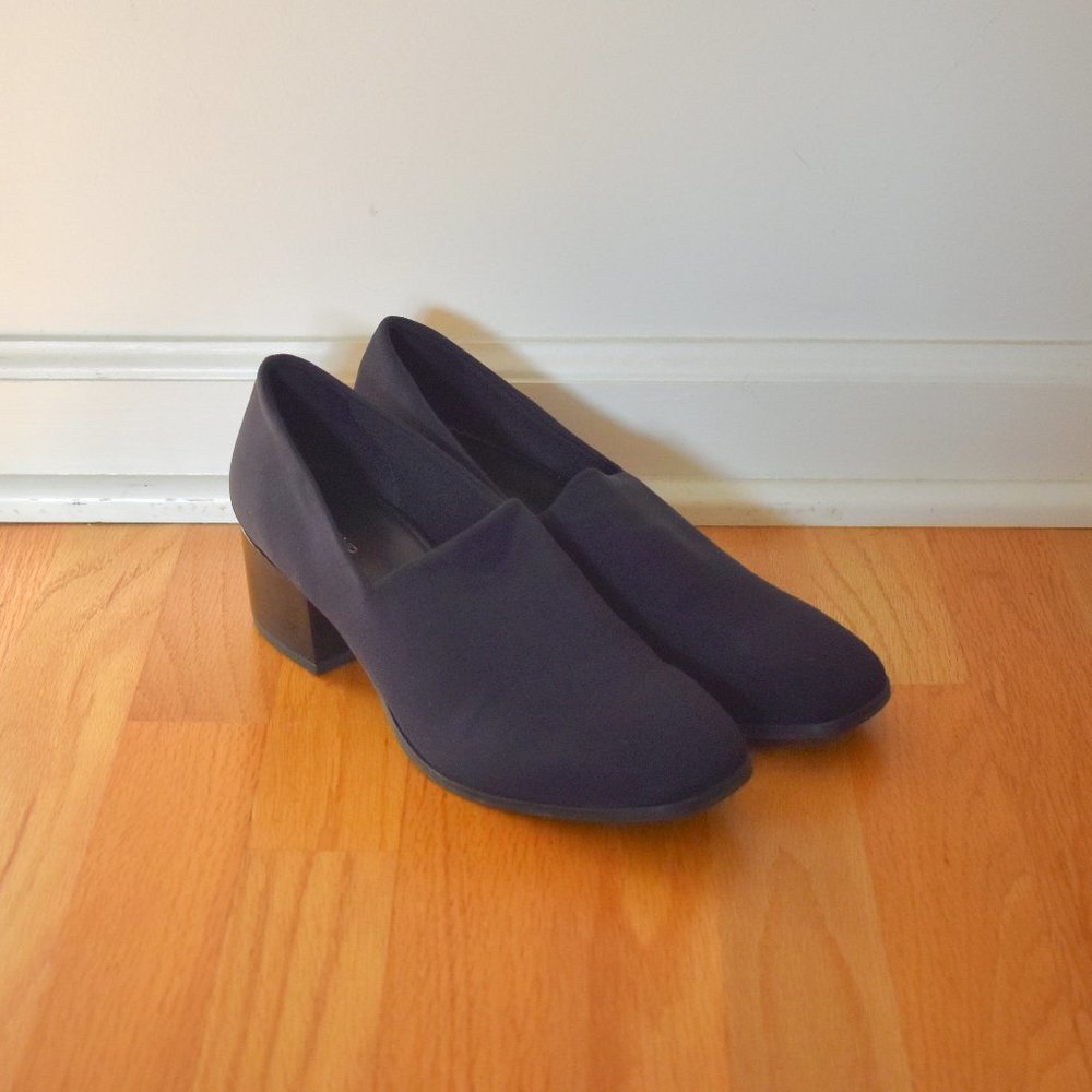 Vagabond Navy Blue Block Heels
